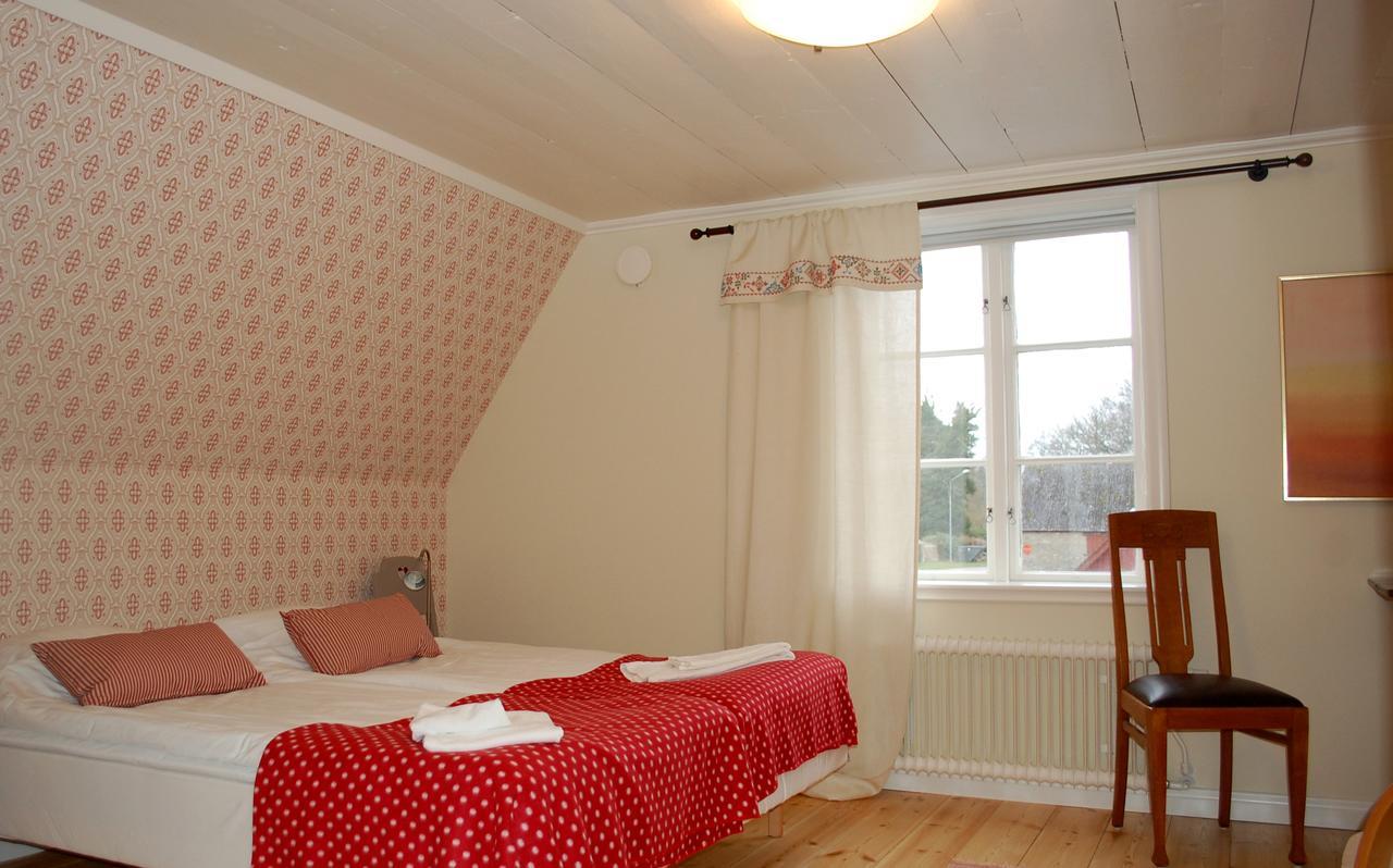 Allégården Kastlösa Hotell Extérieur photo